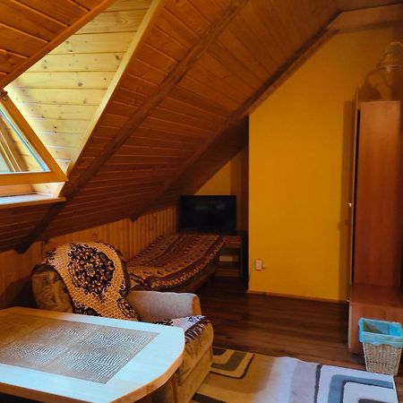 Goralska Czarcia Chata Pod Jalowcem Стрышава Экстерьер фото